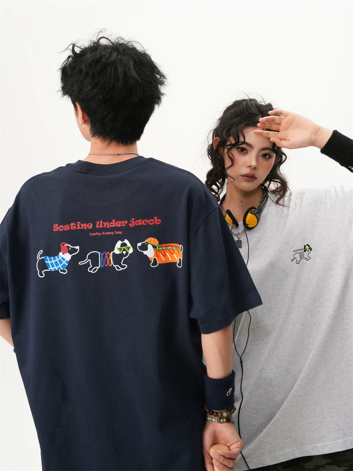 Oversized Crew Neck Dog Graphic T-shirt