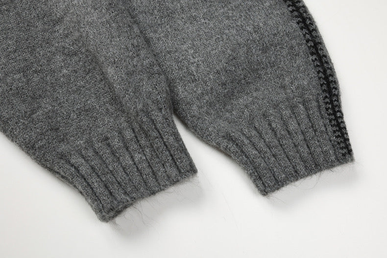 Loose Turtleneck Zipper Sweater