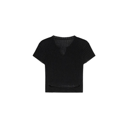 Chic Knitted Button Crop Top