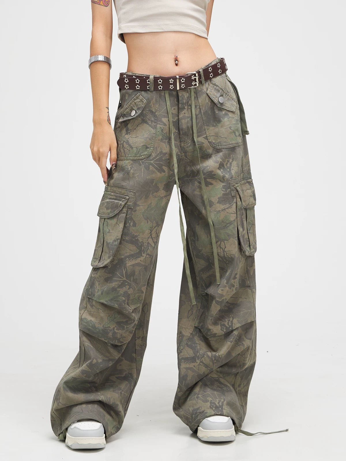 Women's Wide-Leg Cargo Overalls – High-Waist Camouflage Pants