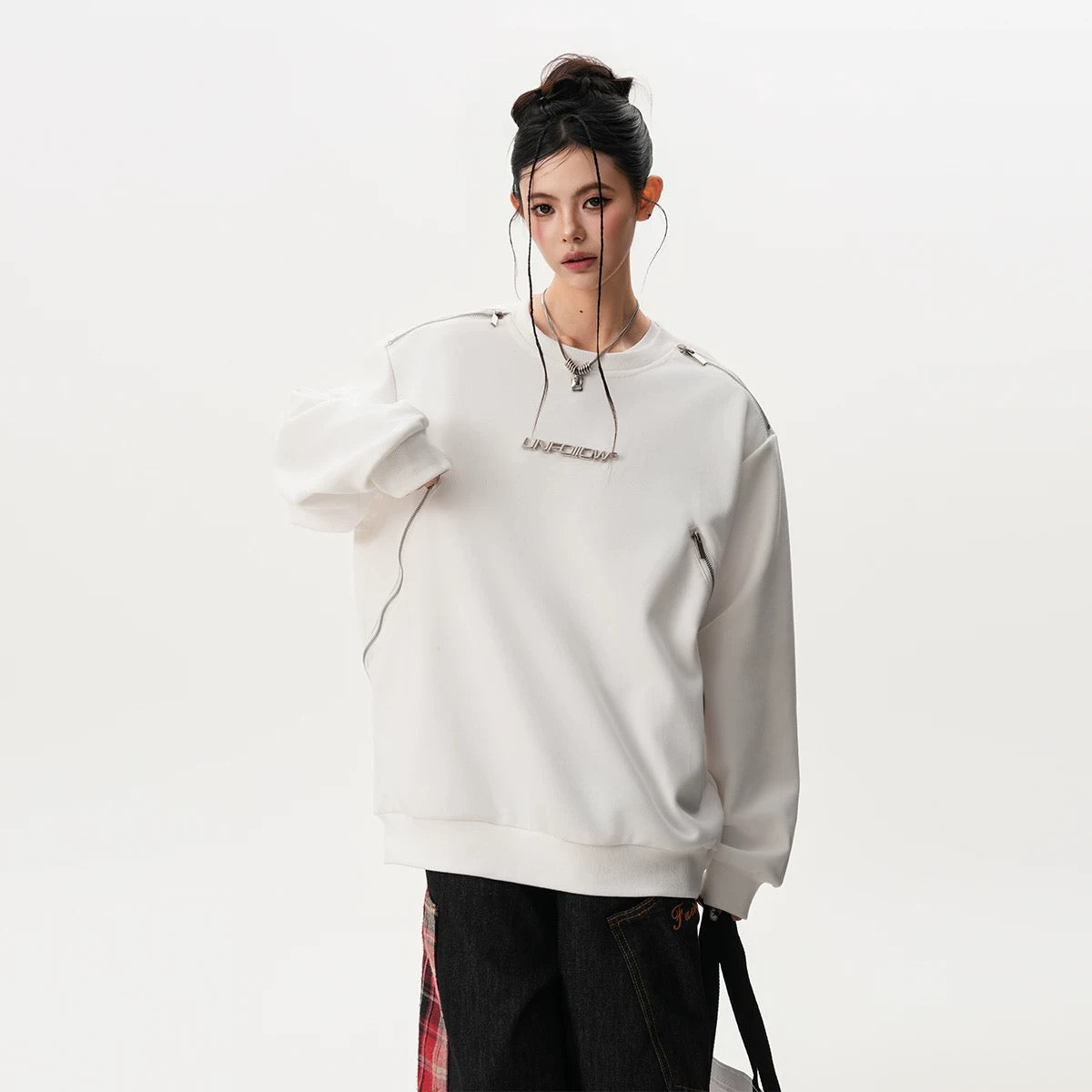 Urban Zippered Streetwear Sweatshirt