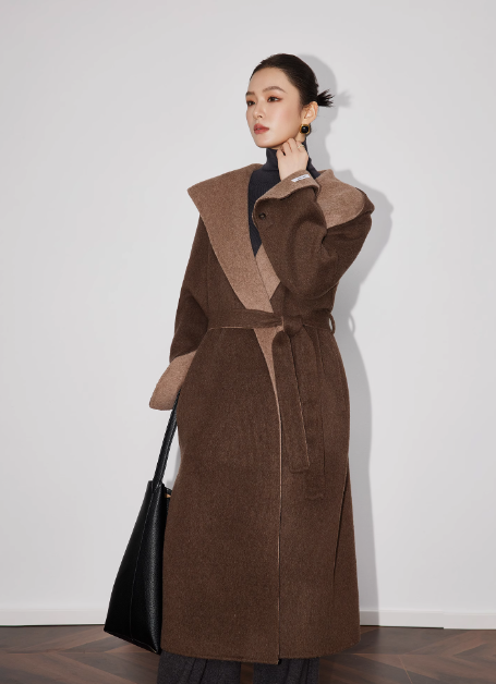 Women's Retro Hooded Wool Coat | Elegant Long Overcoat