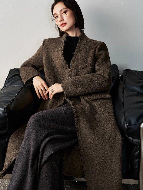 Women's Frayed Edge Wool Coat | Chic Winter Overcoat