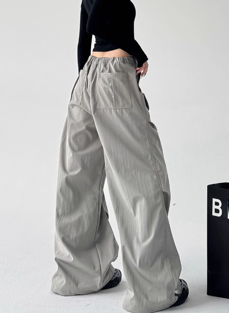 Stylish High-Waist Wide-Leg Cargo Pants