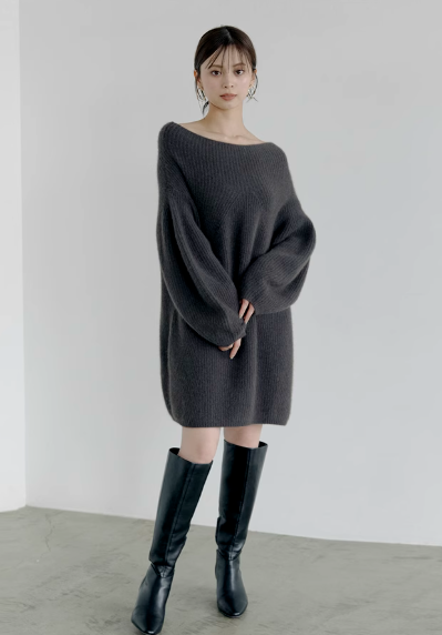 Snidel Elegant Off-Shoulder Wool Knitted Dress